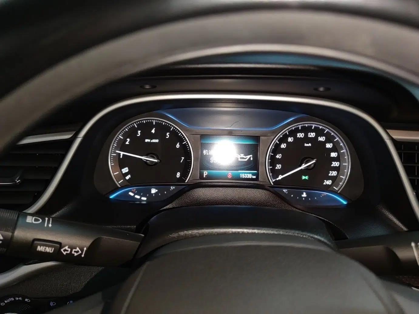 Buick GT 2021 Revised Version 1.3T Automatic Mild Hybrid Elite Edition — миниатюра 14
