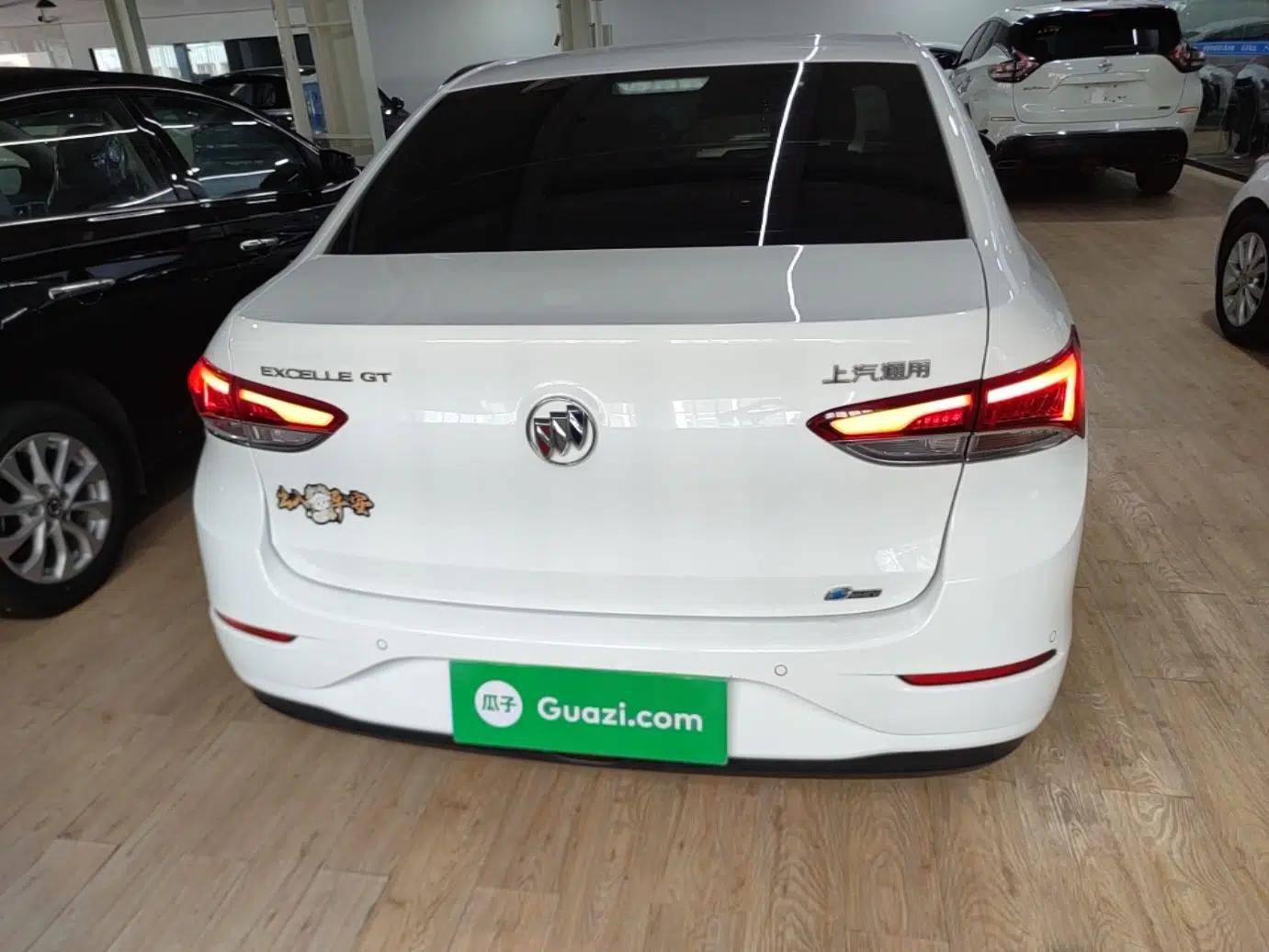 Buick GT 2021 Revised Version 1.3T Automatic Mild Hybrid Elite Edition — миниатюра 5