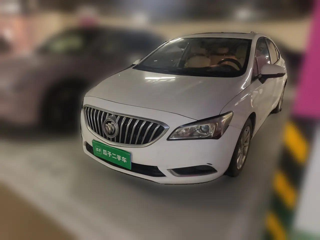 Buick Verano 2017 Sedan 15S Automatic Entry Model — миниатюра 1