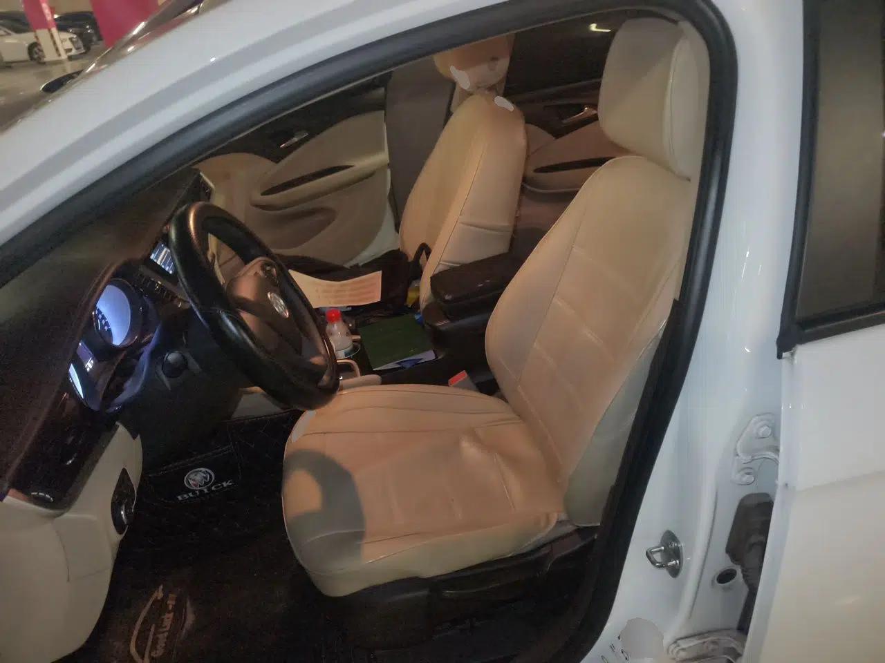 Buick Verano 2017 Sedan 15S Automatic Entry Model — миниатюра 15