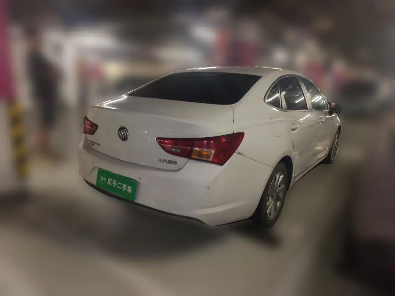 Buick Verano 2017 Sedan 15S Automatic Entry Model — миниатюра 6