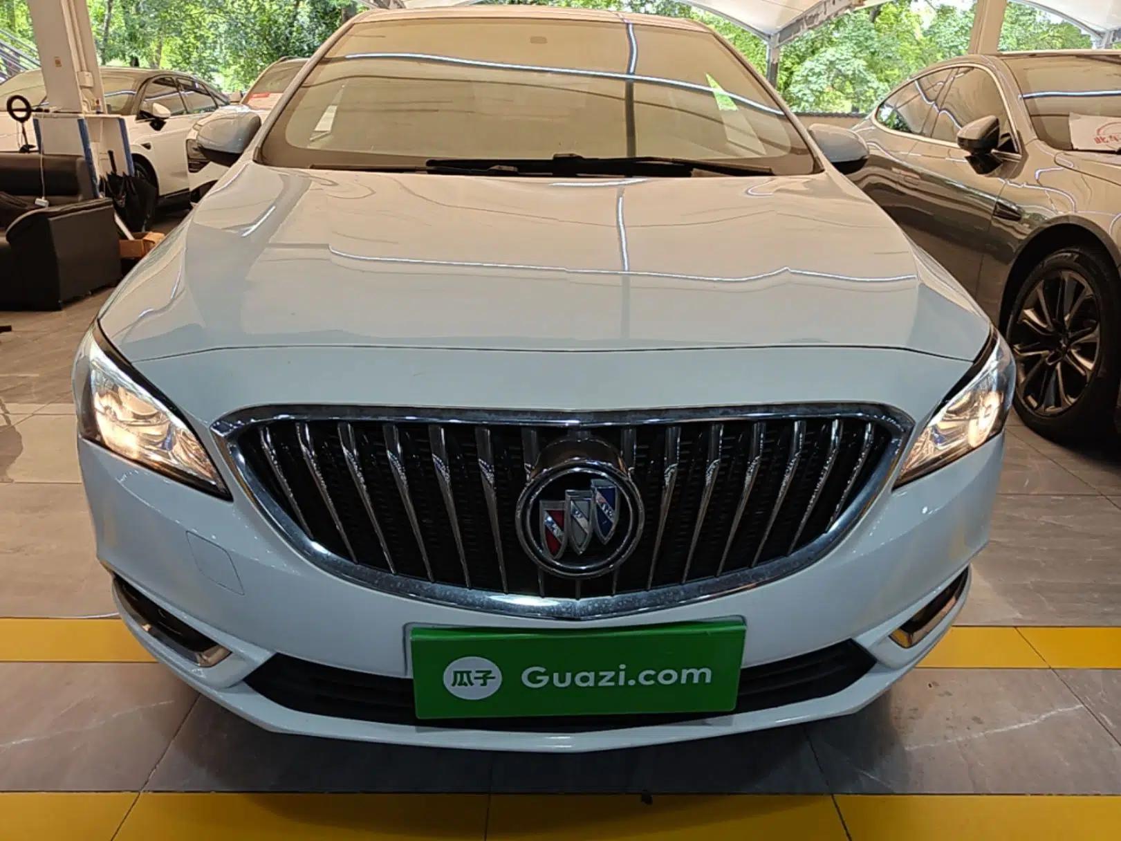 Buick Verano 2017 Sedan 15S Automatic Leading Model — миниатюра 2