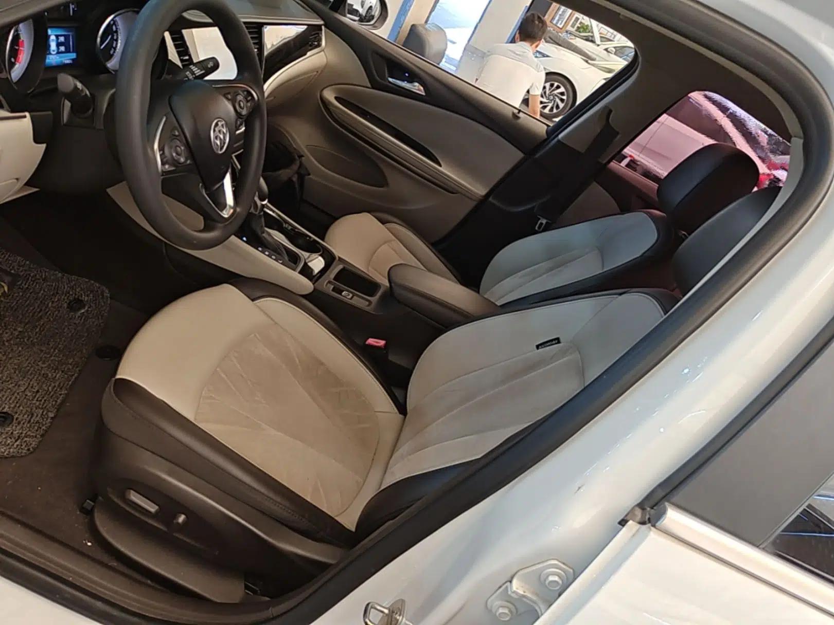 Buick Verano 2017 Sedan 15S Automatic Leading Model — миниатюра 22