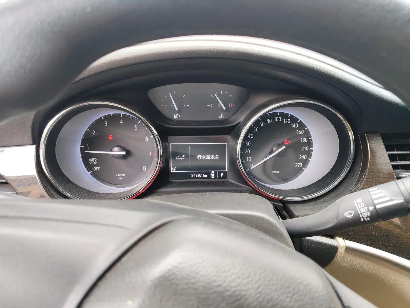 Buick Verano 2018 Sedan 15S Automatic Entry Model — миниатюра 11