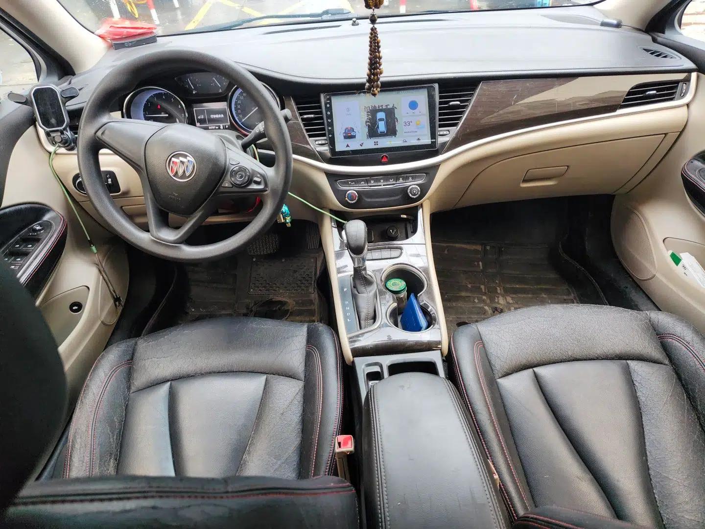 Buick Verano 2018 Sedan 15S Automatic Entry Model — миниатюра 9