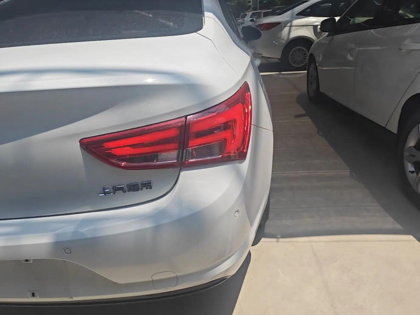 Buick Verano 2019 Sedan 15S Automatic Leading Model — миниатюра 9