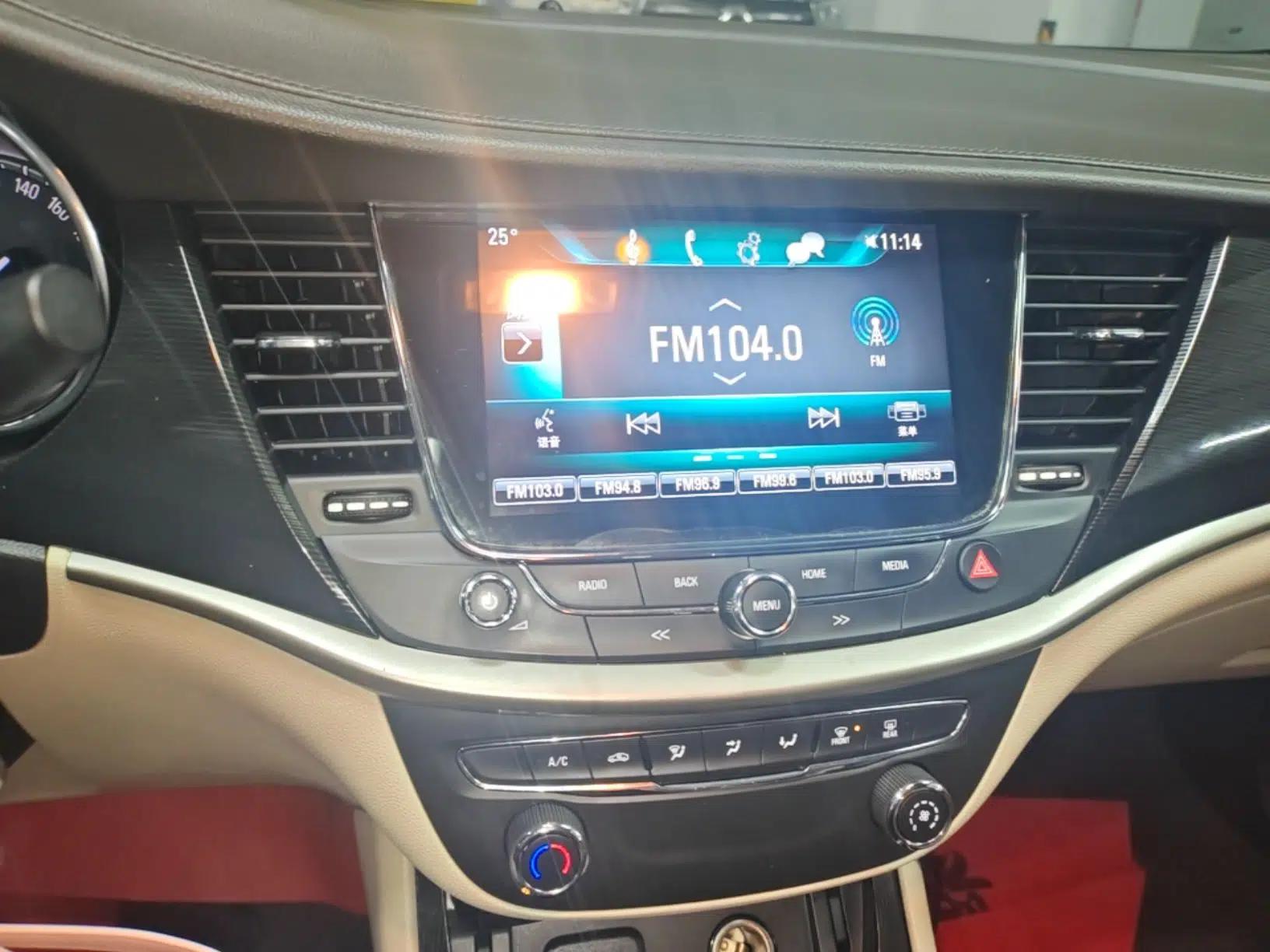 Buick Verano 2017 Sedan 15S Automatic Leading Model — миниатюра 15