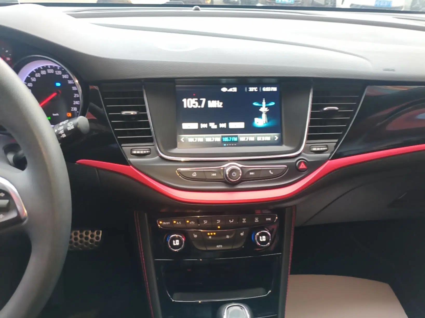 Buick Verano 2019 Hatchback GS 20T Dual-Clutch Leading Model — миниатюра 20