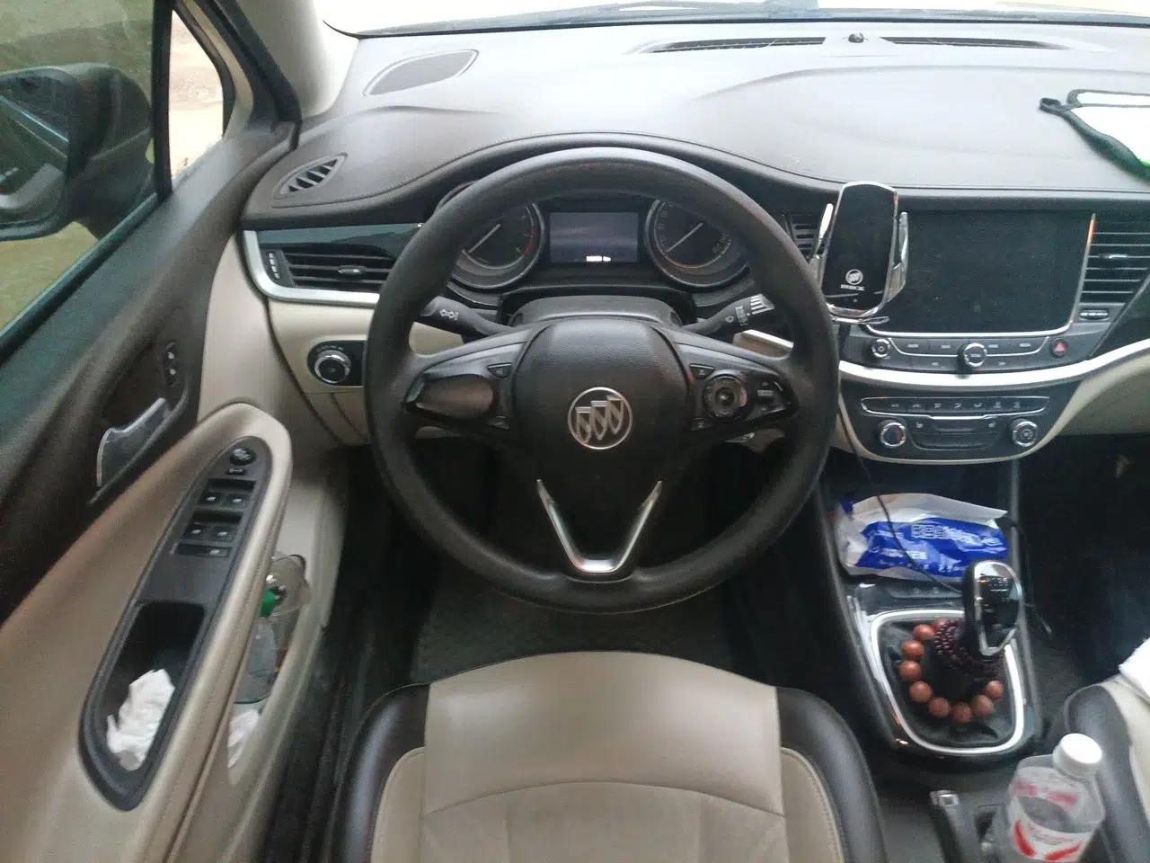 Buick Verano 2015 Sedan 15S Manual Leading Model — миниатюра 10