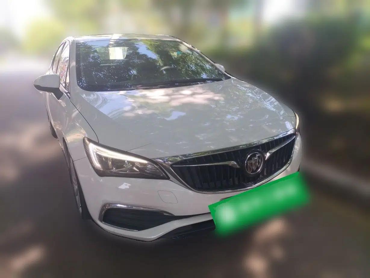 Buick Verano 2019 Sedan 15S Automatic Entry Model — миниатюра 3