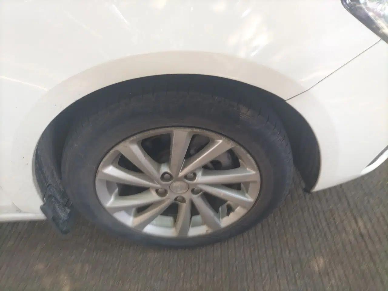 Buick Verano 2019 Sedan 15S Automatic Entry Model — миниатюра 8