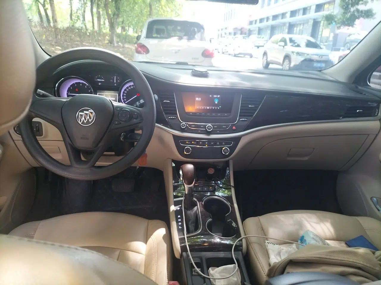 Buick Verano 2019 Sedan 15S Automatic Entry Model — миниатюра 9