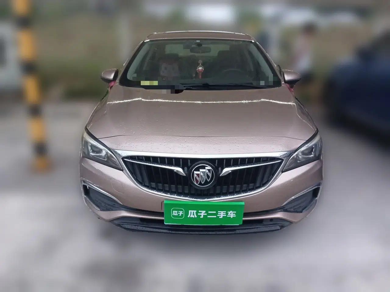 Buick Verano 2018 Sedan 15S Automatic Entry Model — миниатюра 2