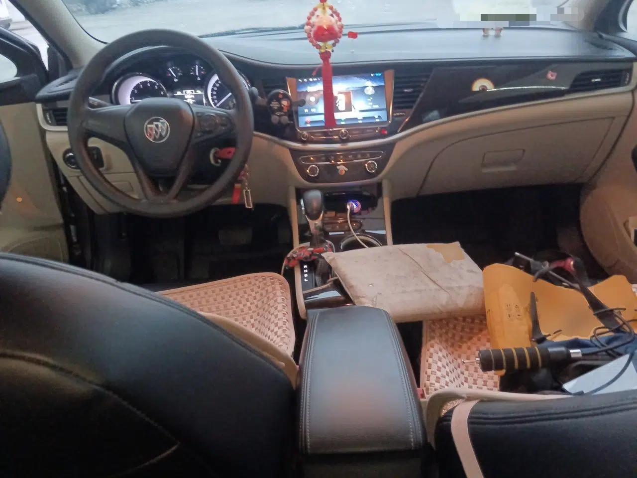 Buick Verano 2018 Sedan 15S Automatic Entry Model — миниатюра 9