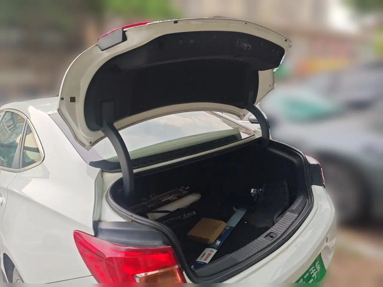 Buick Verano 2015 Sedan 15S Automatic Ambition Model — миниатюра 19
