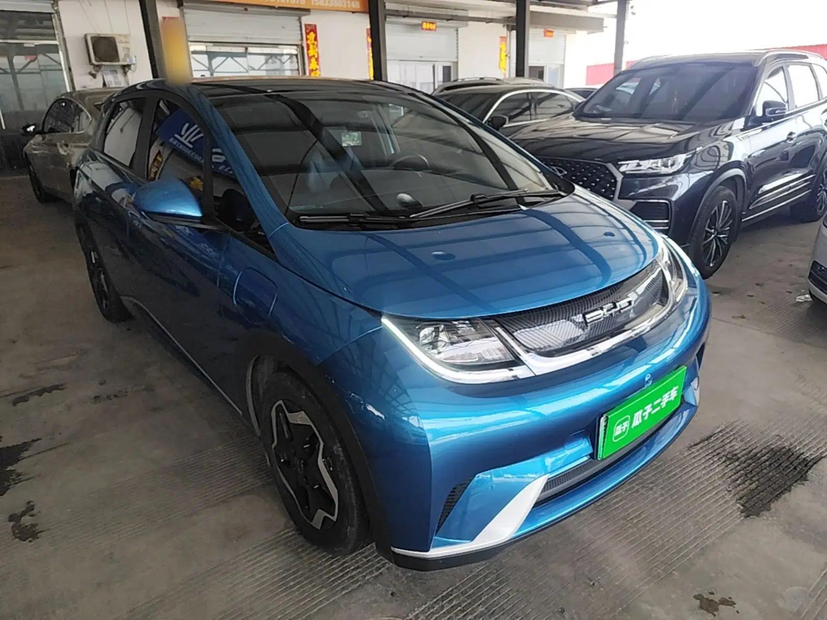 BYD Dolphin 2023 420 km Fashion Edition — миниатюра 3