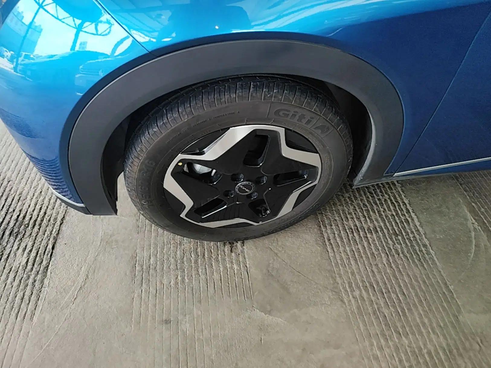 BYD Dolphin 2023 420 km Fashion Edition — миниатюра 10