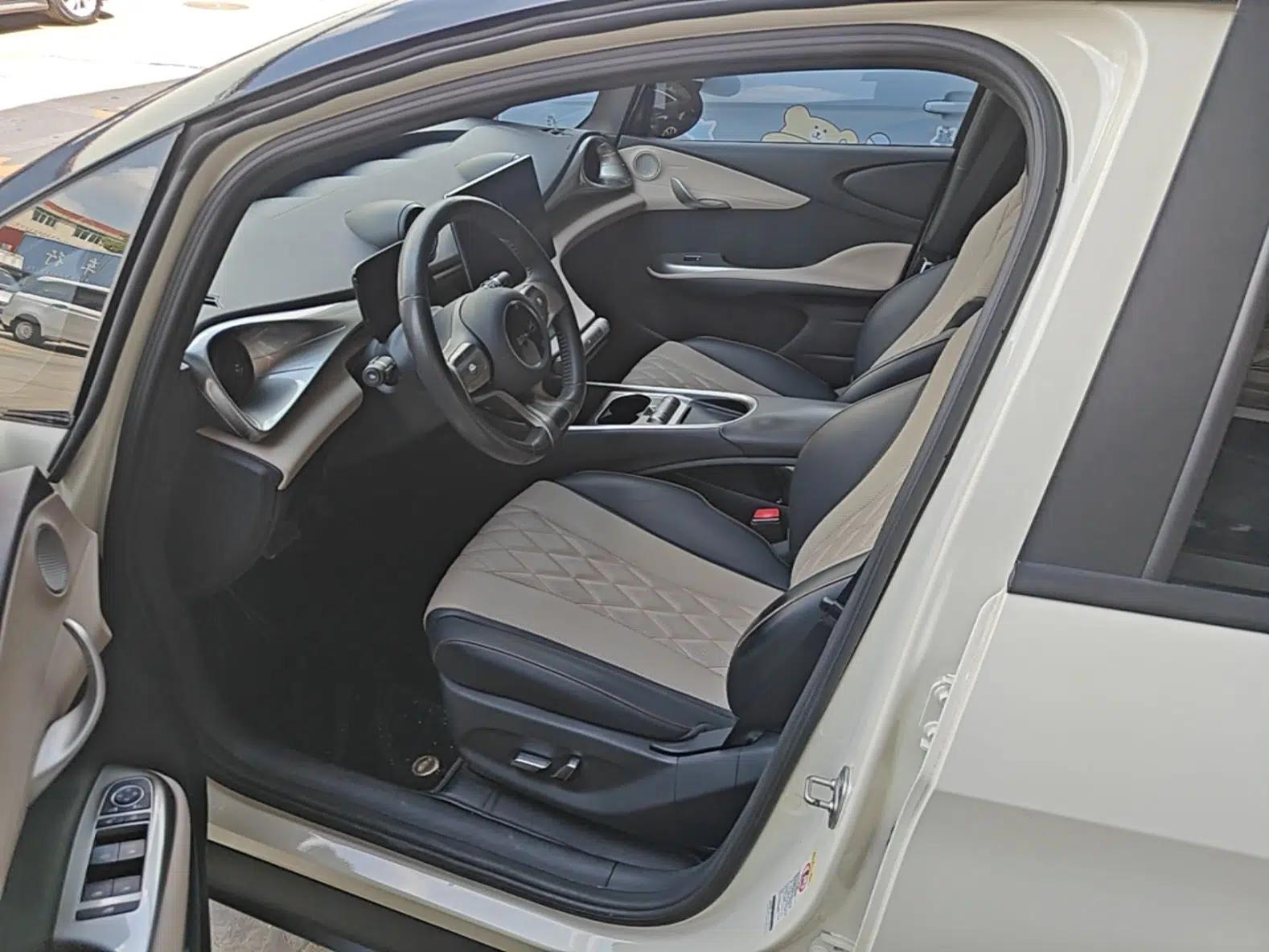 BYD Dolphin 2021 405 km Fashion Edition — миниатюра 17
