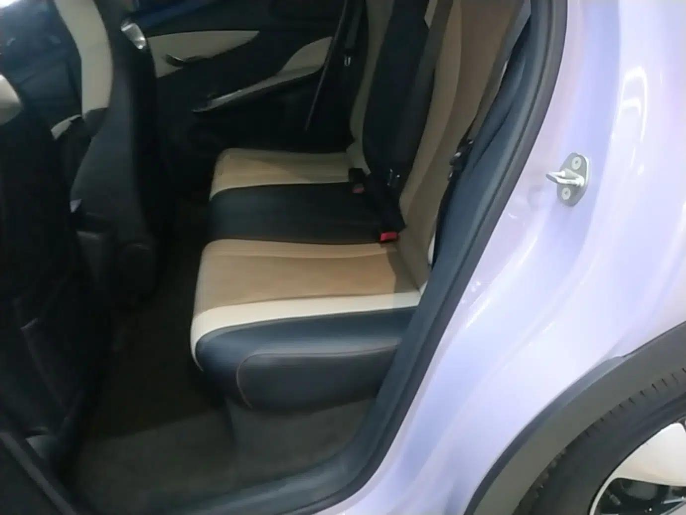 BYD Dolphin 2023 420 km Fashion Edition — миниатюра 20
