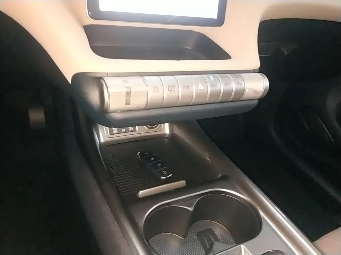 BYD Dolphin 2023 420 km Free Version — миниатюра 16