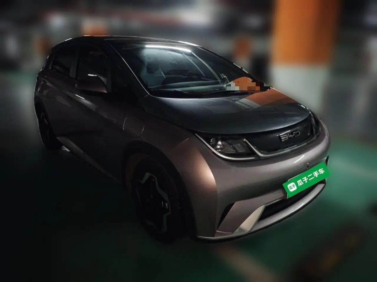 BYD Dolphin 2021 405 km Fashion Edition — миниатюра 3