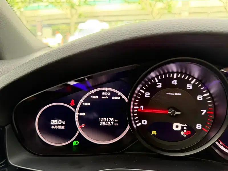 Cayenne 2018 Cayenne 3.0T — миниатюра 11