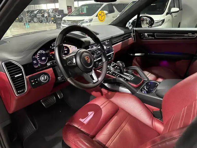 Cayenne 2018 Cayenne Turbo 4.0T — миниатюра 8