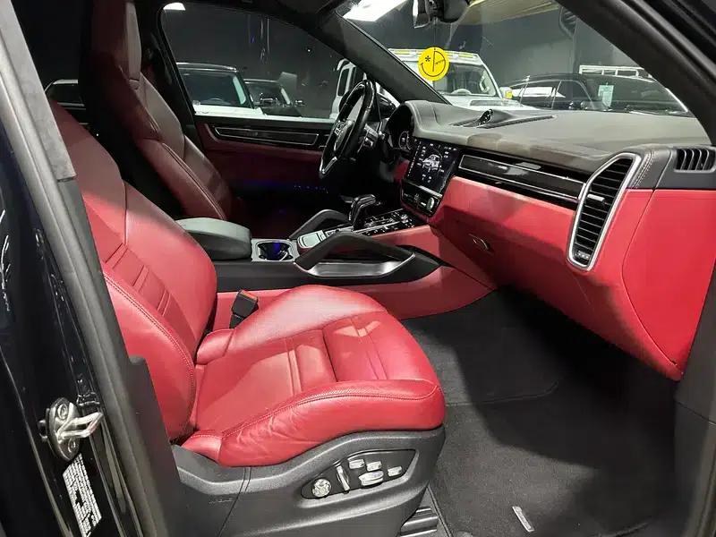 Cayenne 2018 Cayenne Turbo 4.0T — миниатюра 10