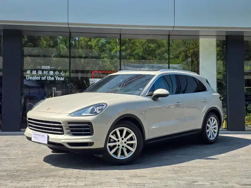 Cayenne 2019 Cayenne 3.0T — миниатюра 1