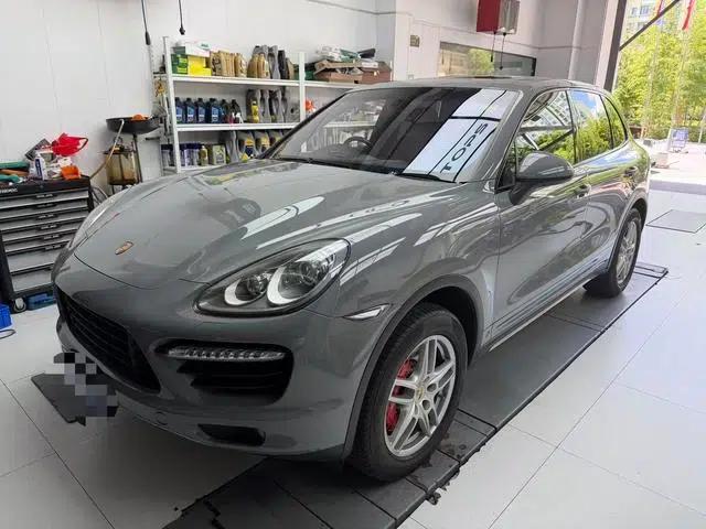 Cayenne 2011 Cayenne Turbo 4.8T