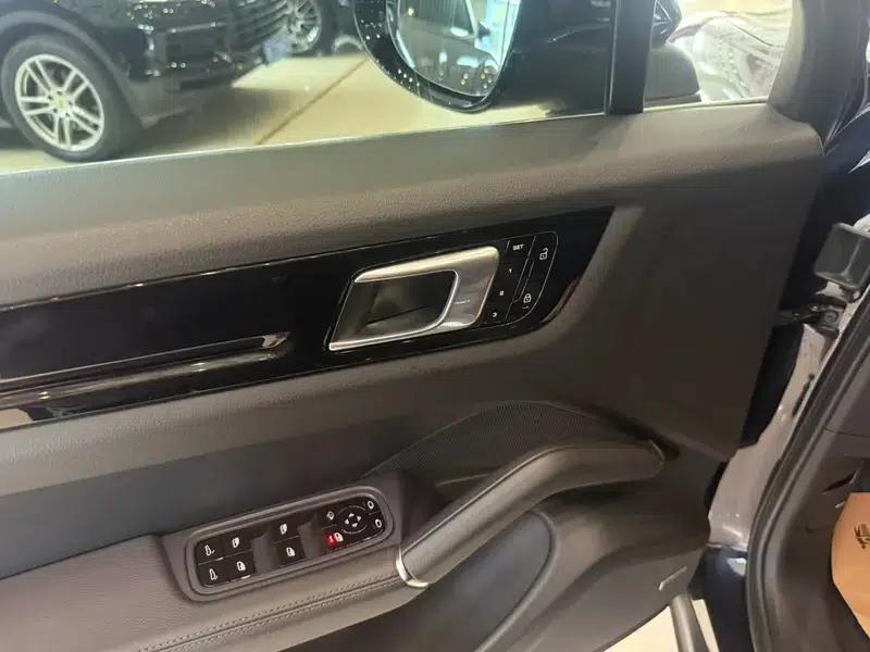 Cayenne 2019 Cayenne 3.0T — миниатюра 18