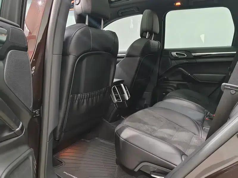 Cayenne 2016 Cayenne Platinum Edition 3.0T — миниатюра 11