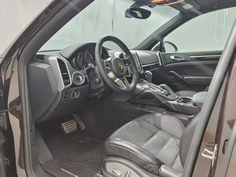 Cayenne 2016 Cayenne Platinum Edition 3.0T — миниатюра 10