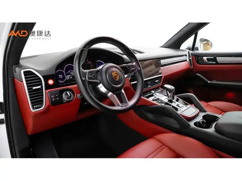 2023 Cayenne 3.0T Platinum Edition — миниатюра 7
