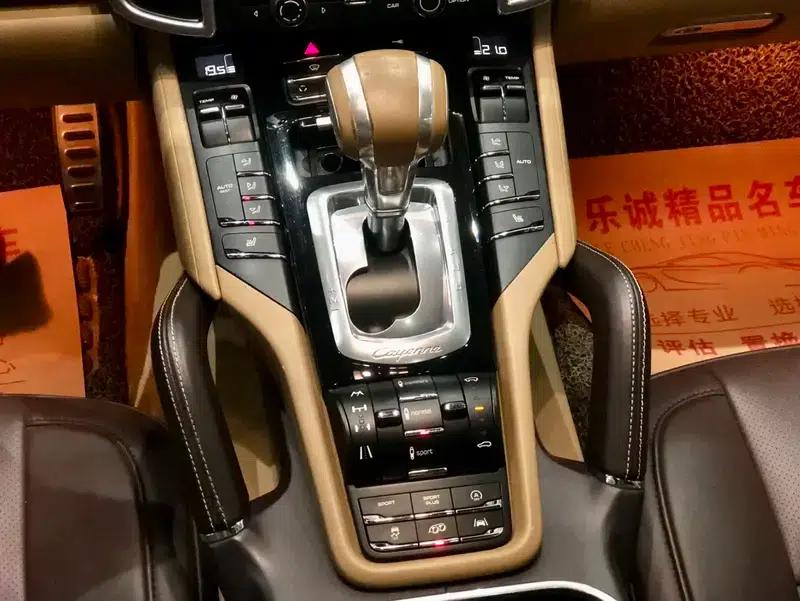 Cayenne 2011 Cayenne 3.0T — миниатюра 16