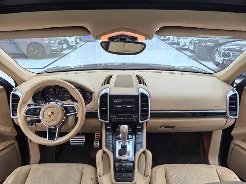 Cayenne 2016 Cayenne 3.0T — миниатюра 8