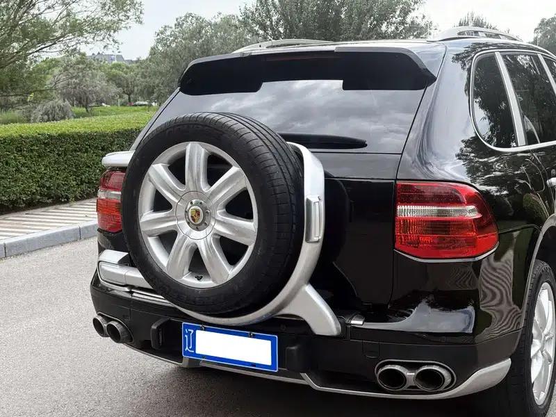 2010 Cayenne Edition SportDesign Limited Edition — миниатюра 4