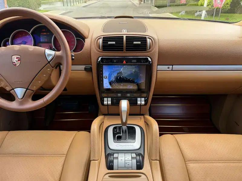 2010 Cayenne Edition SportDesign Limited Edition — миниатюра 8