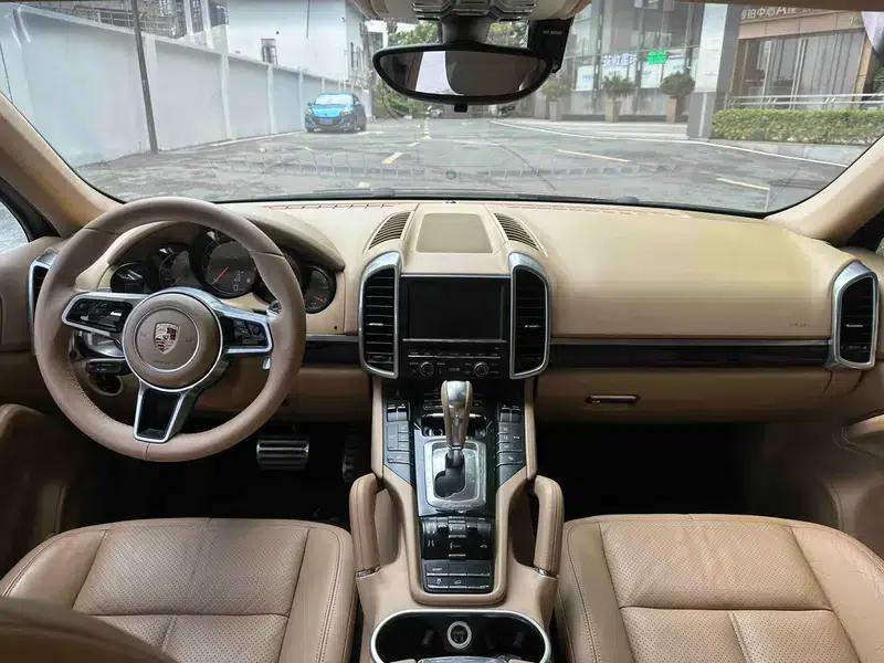 Cayenne 2011 Cayenne 3.0T — миниатюра 16
