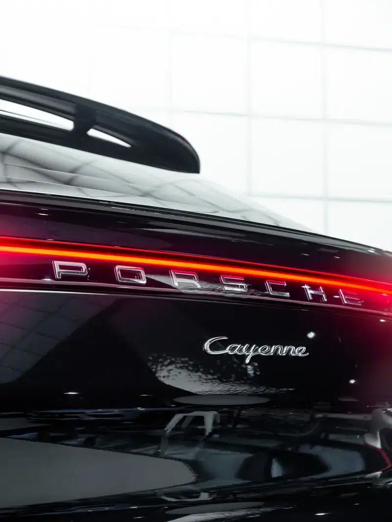 2021 Cayenne Coupé 3.0T Automatic AWD 5-Seater Factory Custom Edition — миниатюра 9