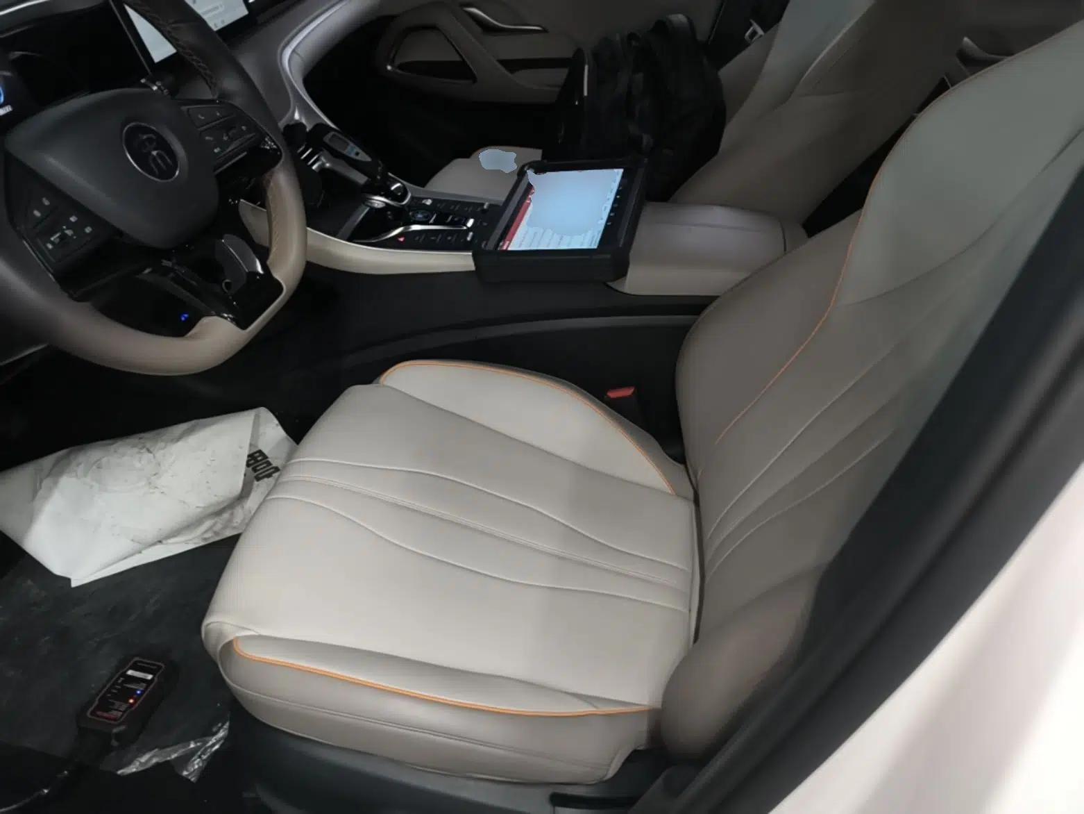 BYD Song Pro New Energy 2023 Champion Edition DM-i 71KM Leading Model — миниатюра 17