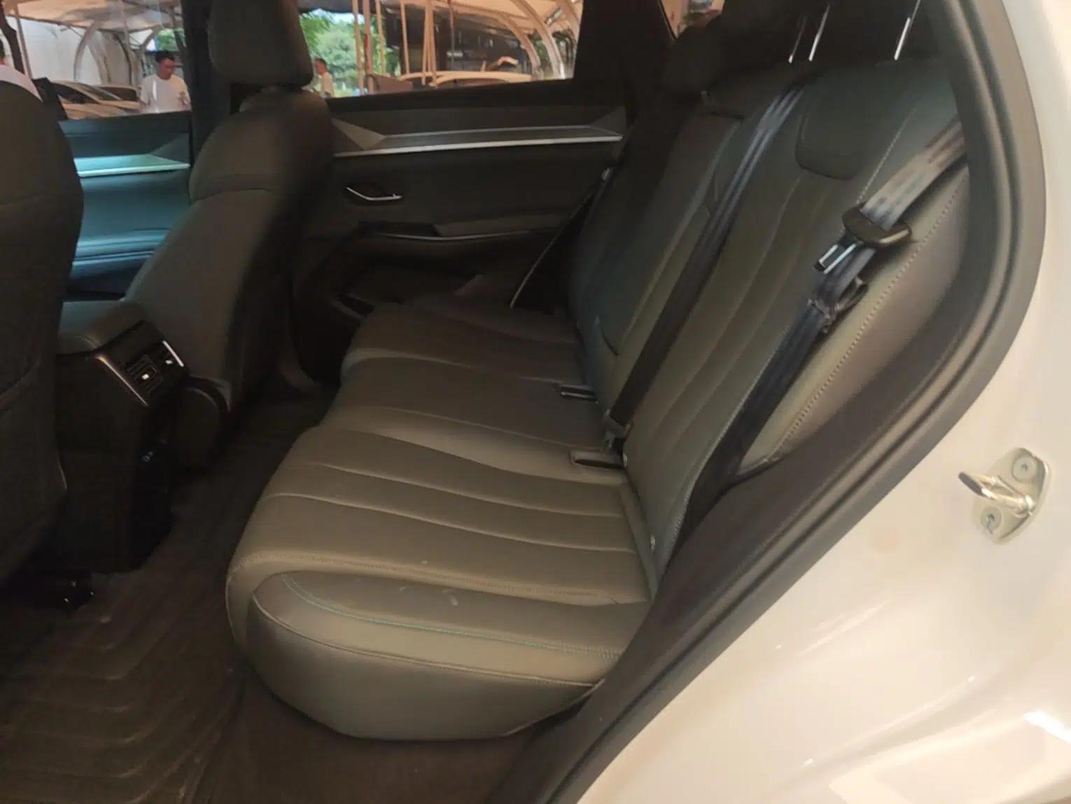 BYD Song Pro New Energy 2025 2nd Generation Intelligent Driving Version DM-i 75KM Leading Edition — миниатюра 20