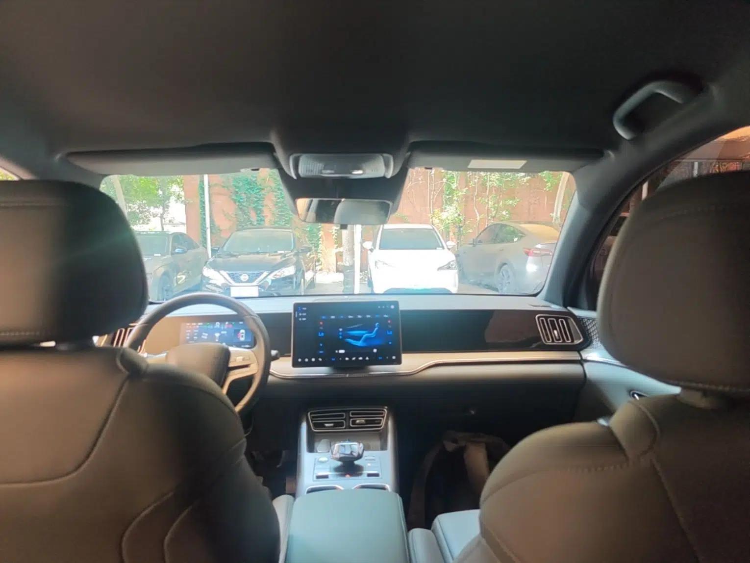 BYD Song Pro New Energy 2025 2nd Generation Intelligent Driving Version DM-i 75KM Leading Edition — миниатюра 21