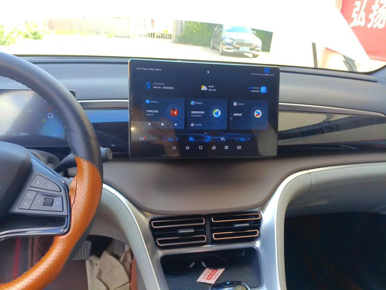BYD Song Pro New Energy 2022 DM-i 110km Flagship Model — миниатюра 13
