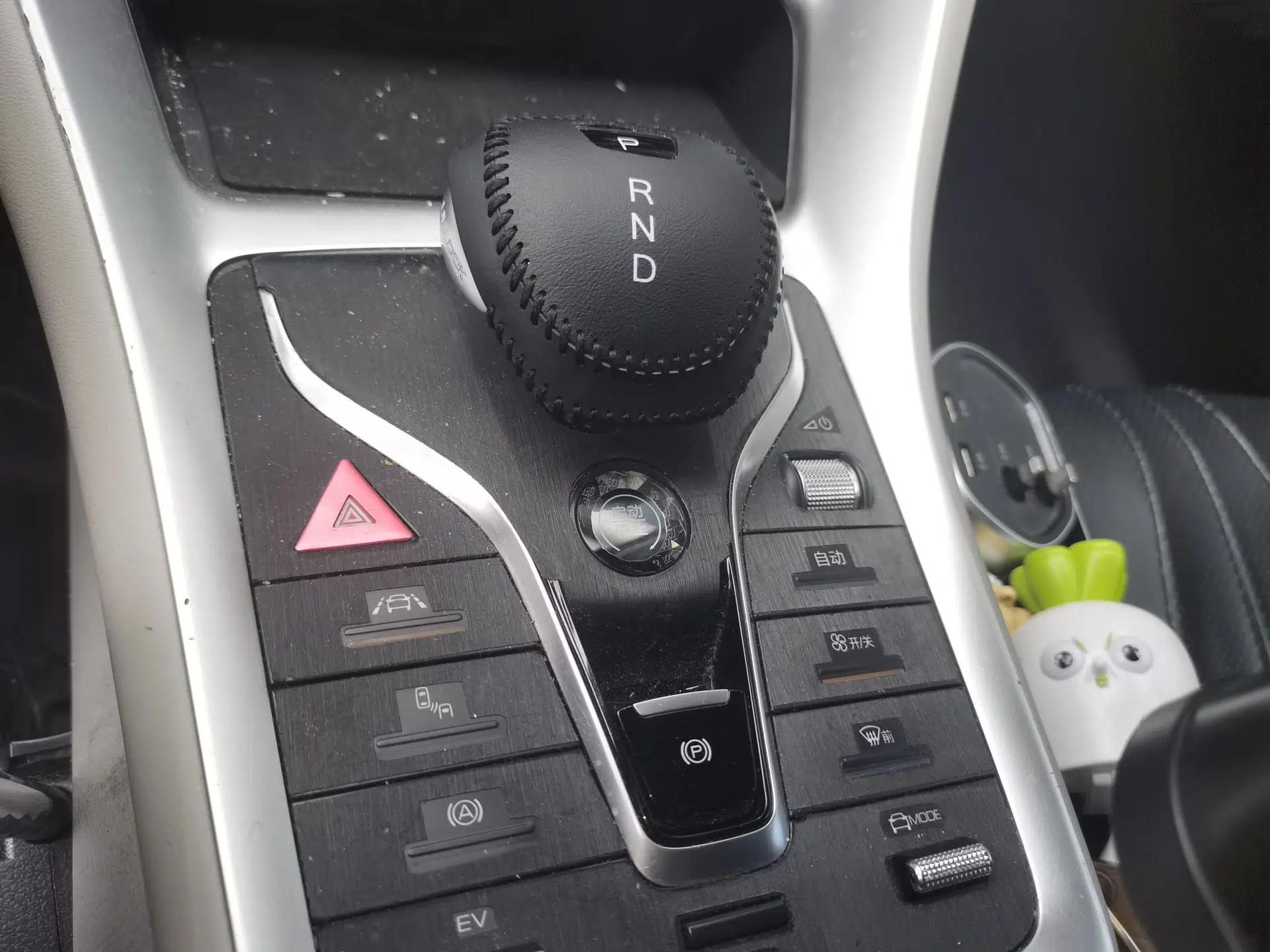 BYD Song Pro New Energy 2022 DM-i 110km Flagship Pro Model — миниатюра 14
