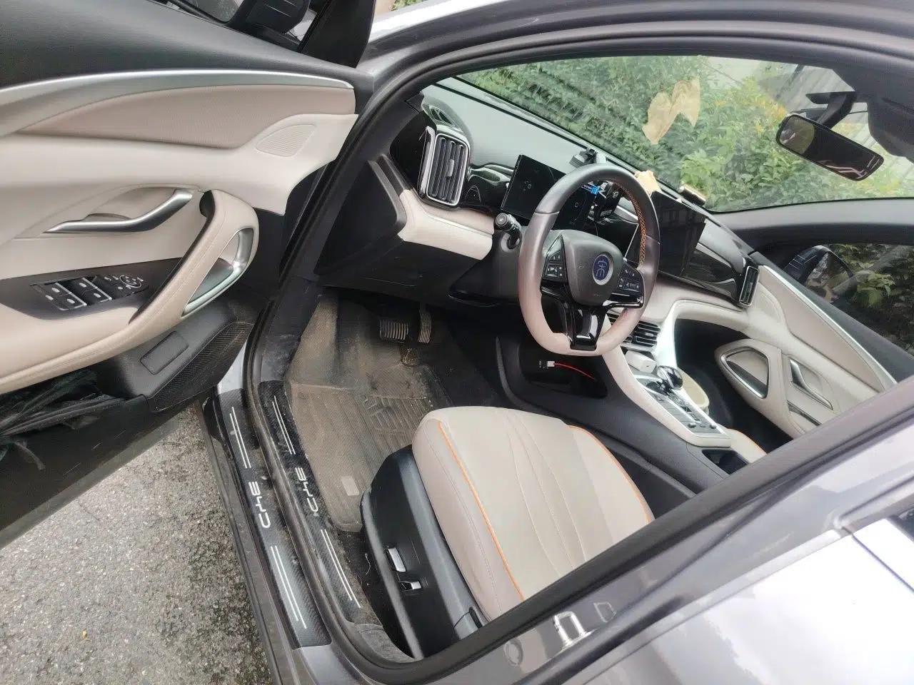 BYD Song Pro New Energy 2024 HONOR Edition DM-i 71KM Beyond Model — миниатюра 16
