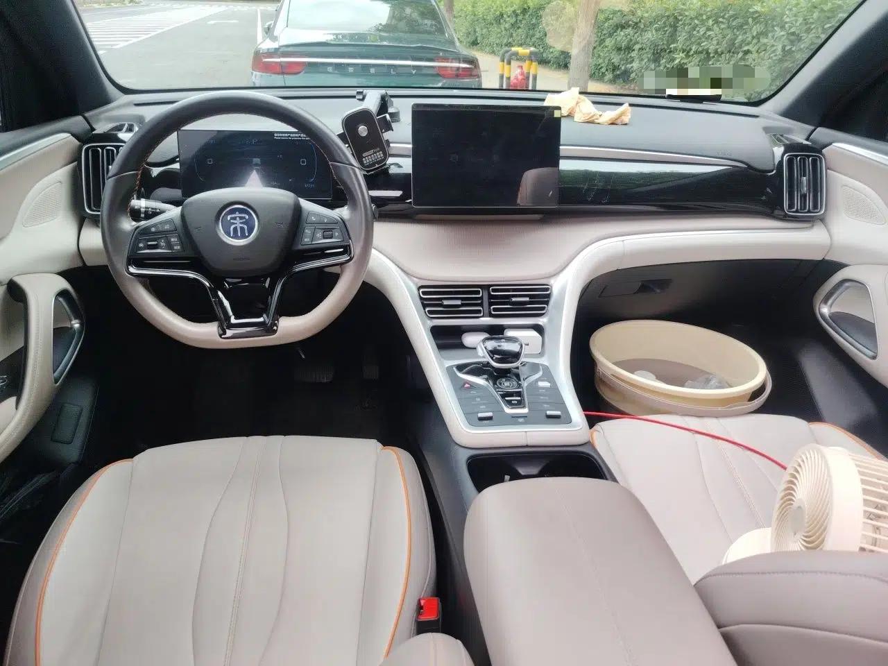 BYD Song Pro New Energy 2024 HONOR Edition DM-i 71KM Beyond Model — миниатюра 9