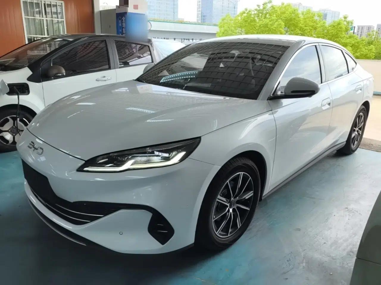 BYD Seal 06 New Energy 2024 DM-i 80KM Prestige Model — миниатюра 1