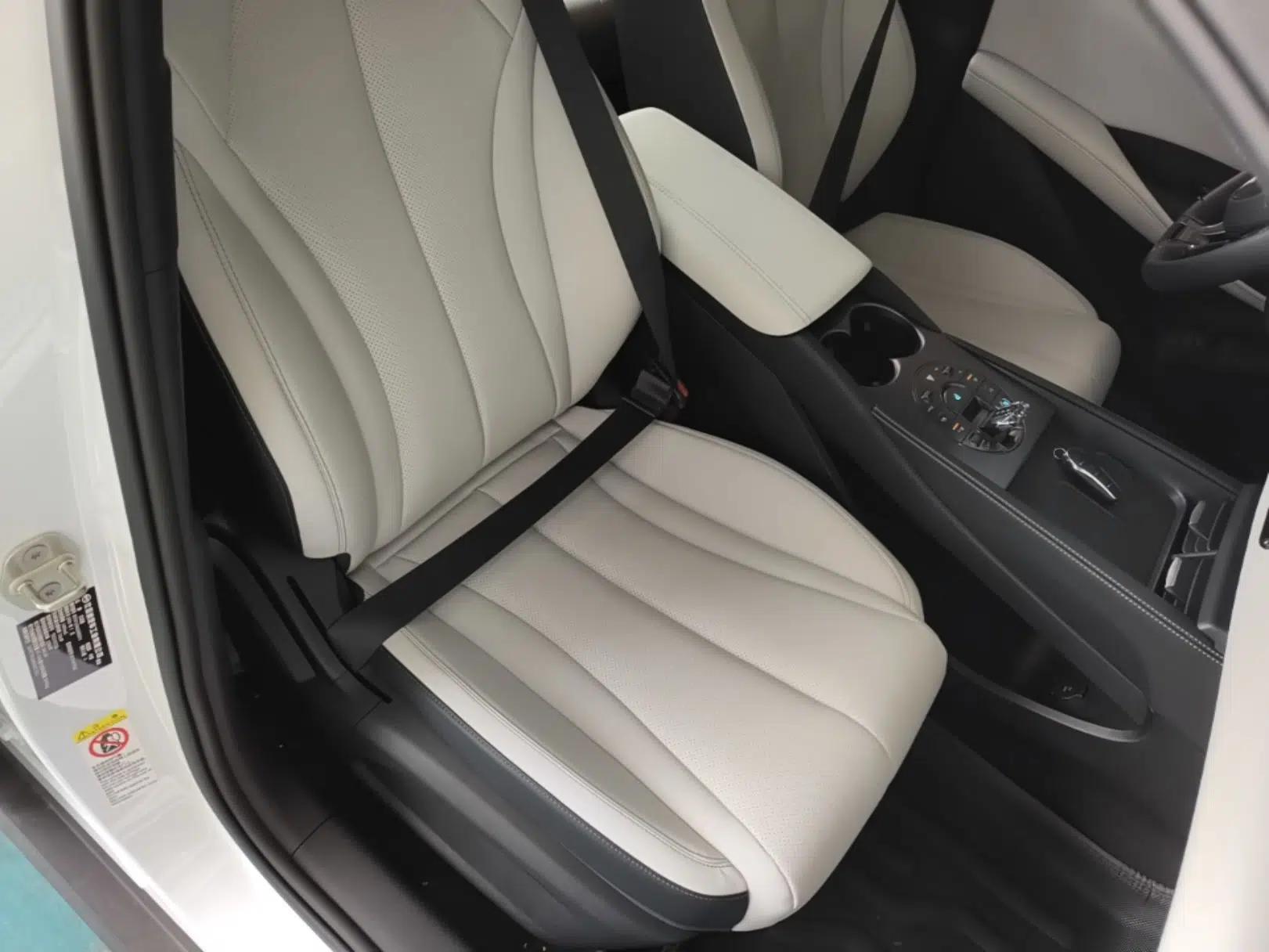 BYD Seal 06 New Energy 2024 DM-i 80KM Prestige Model — миниатюра 19