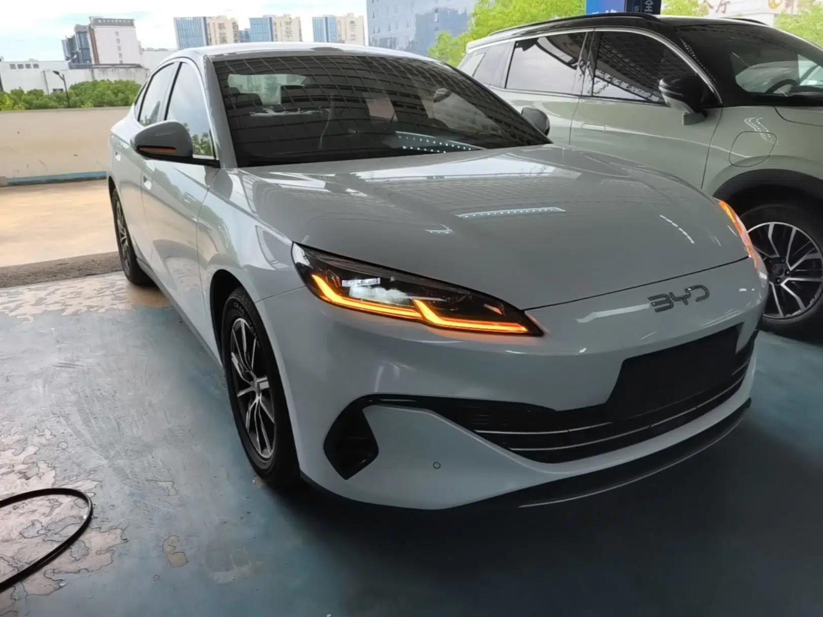 BYD Seal 06 New Energy 2024 DM-i 80KM Prestige Model — миниатюра 3